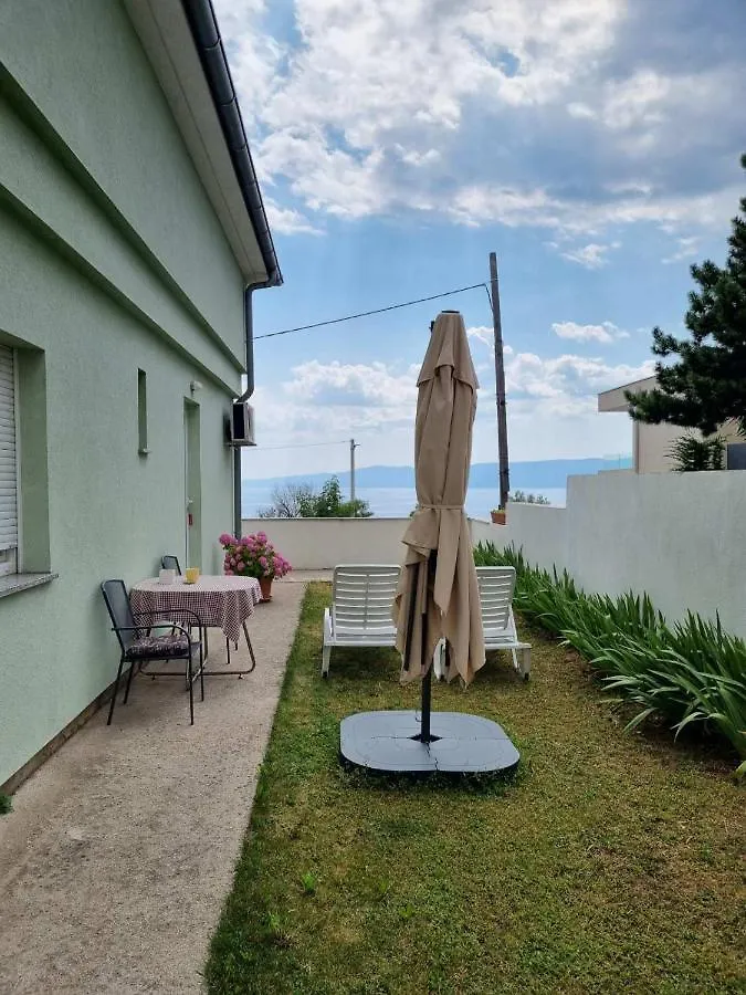 Lori Apartment Kostrena